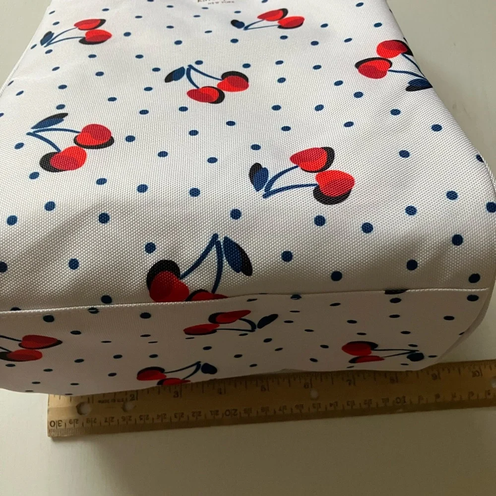 Kate Spade New York Vintage Cherry Dot Lunch Bag (NWT)